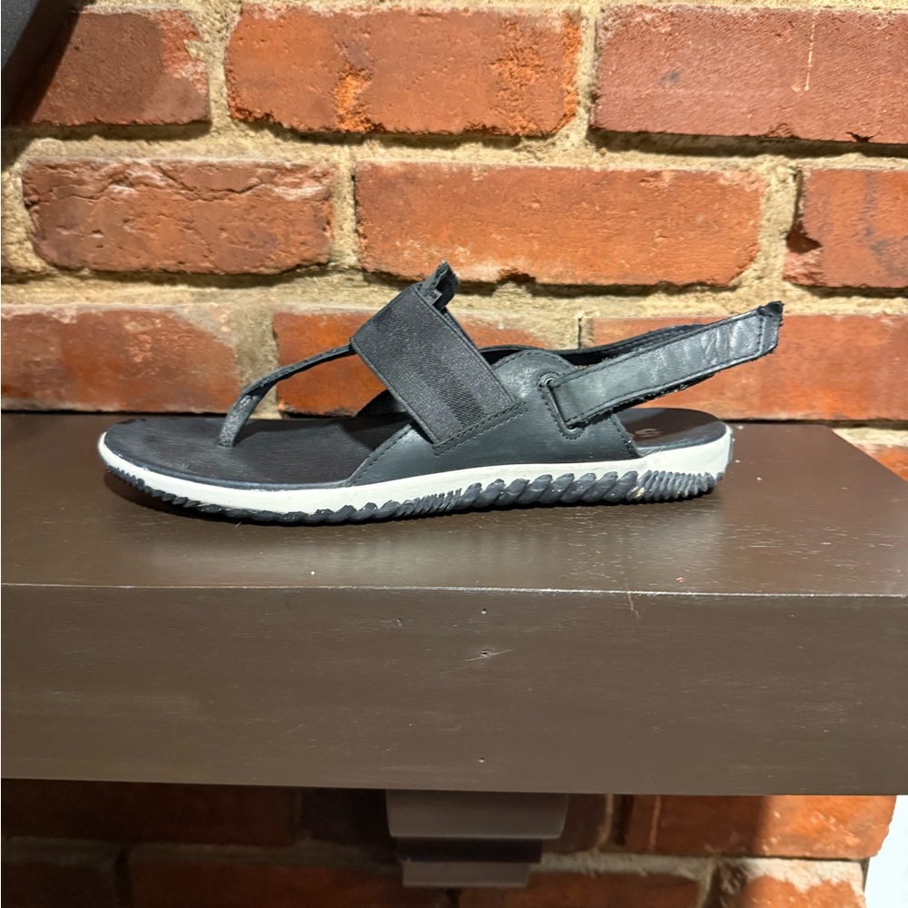 Sorel Black Sandals Slip-On Comfort
